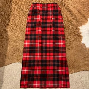 Vintage Kinloch Anderson maxi skirt 100% wool